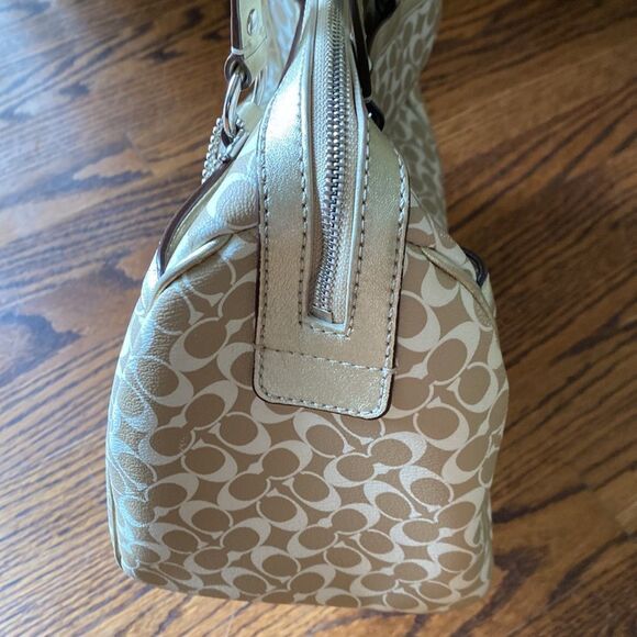 Coach Chelsea Heritage bag Signature White Gold Purple satchel with Dust bag - Picture 4 of 12